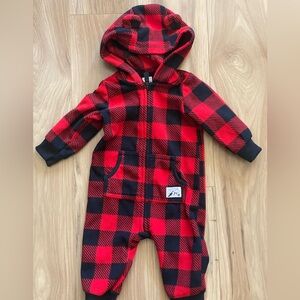 Carter’s One Piece Buffalo Plaid Fleece With Hood Size 6 Months